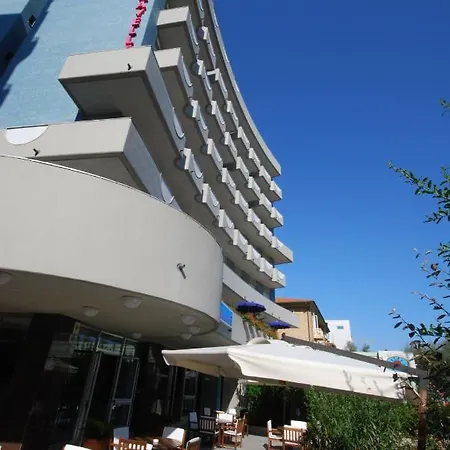 Caravelle Готель