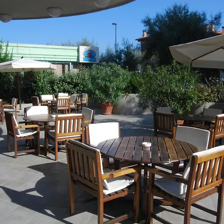 Caravelle Otel