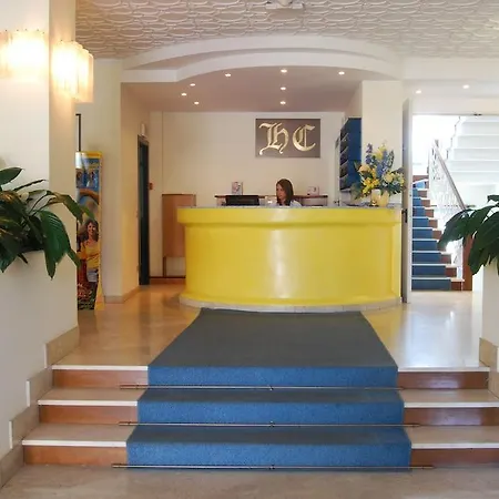 Caravelle Готель Пезаро